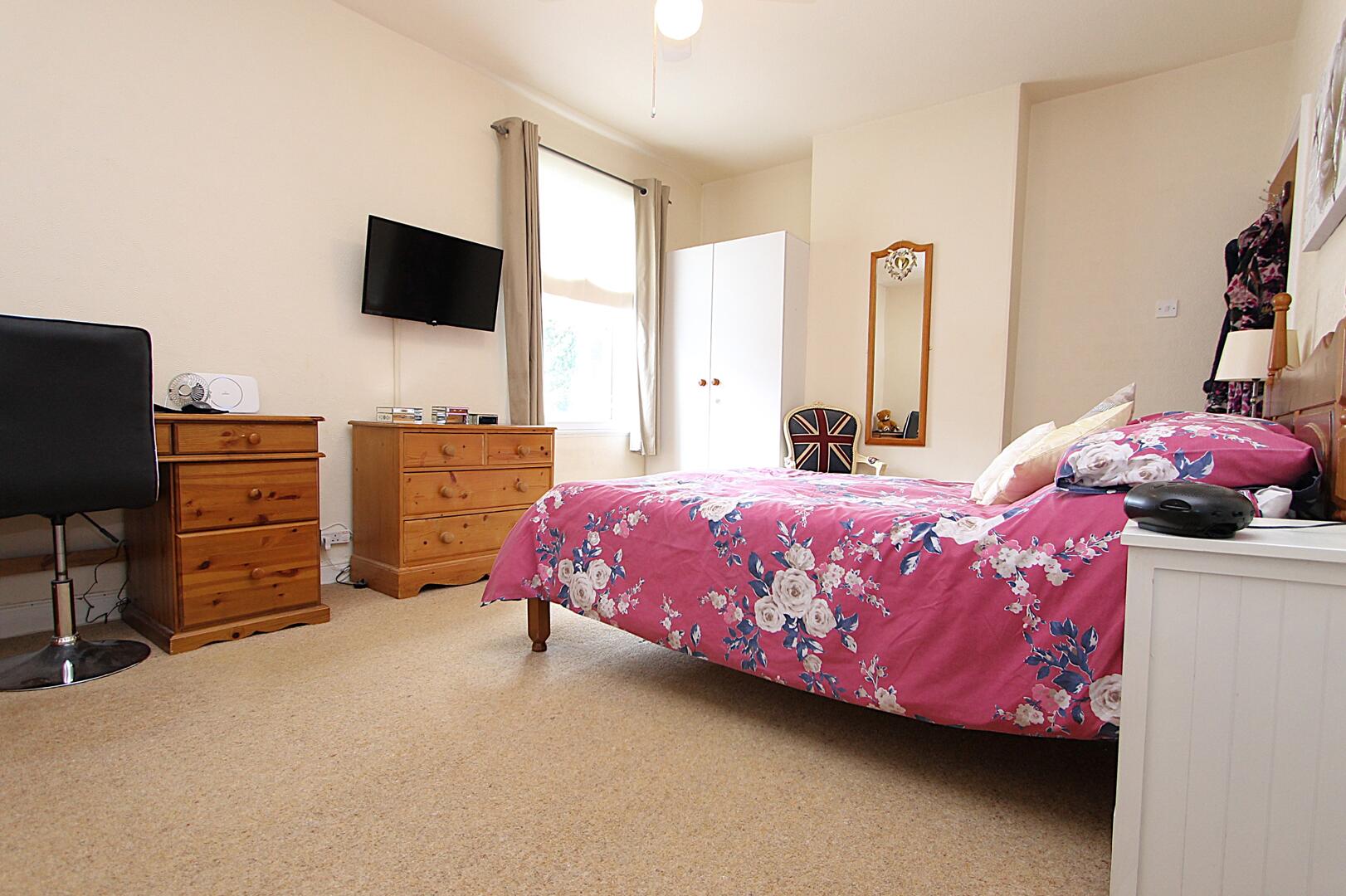 Woodfield Crescent, Kidderminster